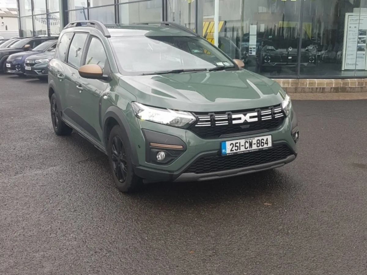 Dacia Jogger HEV 145 Extreme Auto - Image 1