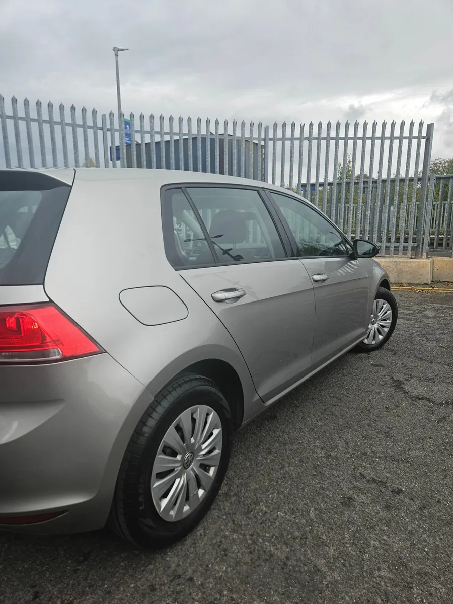 Volkswagen Golf 2014 - Image 4