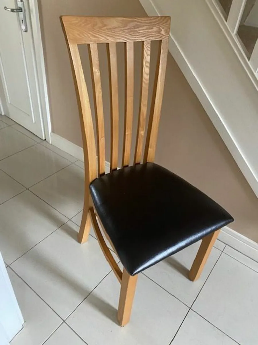kitchen table and 6 chairs - Image 4