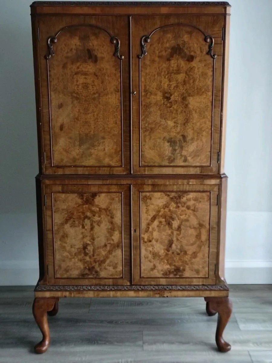 Vintage cocktail/drinks cabinet - Image 1