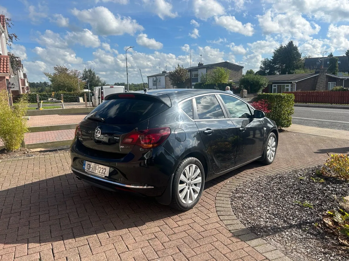Vauxhall Astra 2.0cdti 2013 - Image 3
