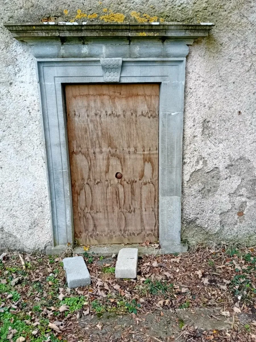 Building - Image 2
