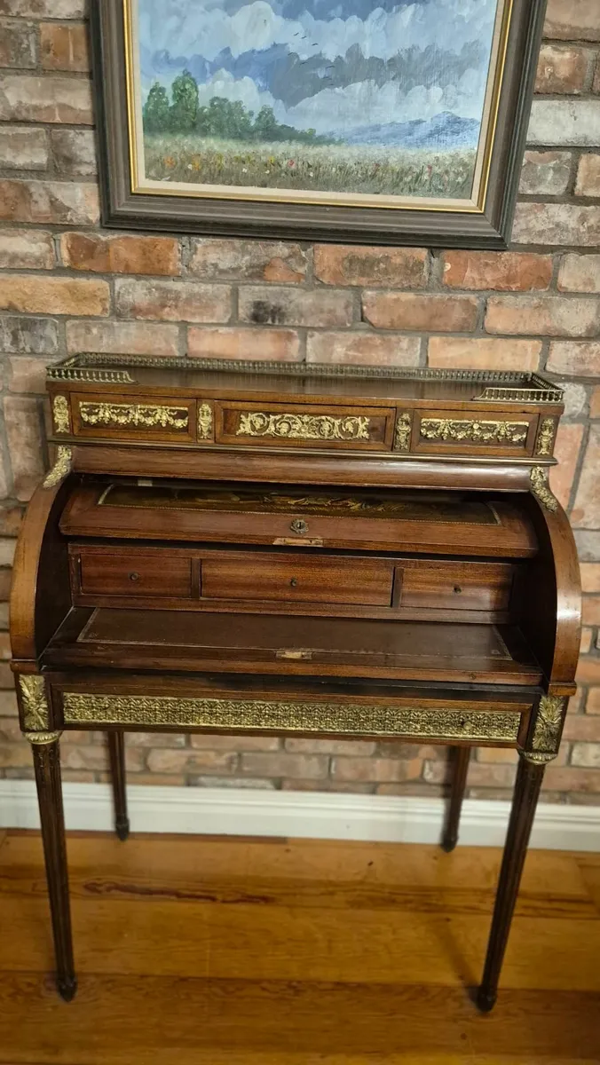Antique bureau - Image 3
