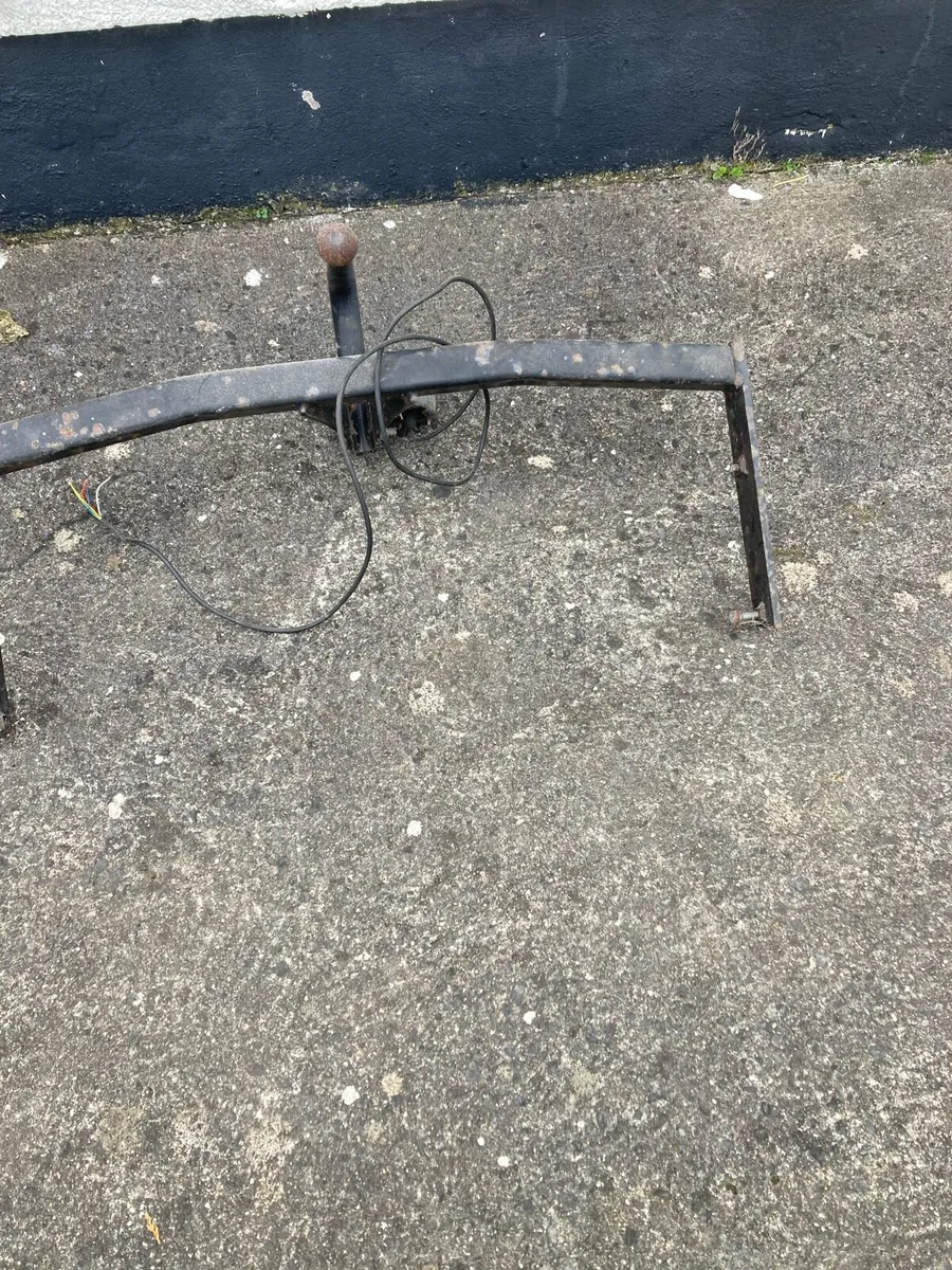 Tow bar - Image 2