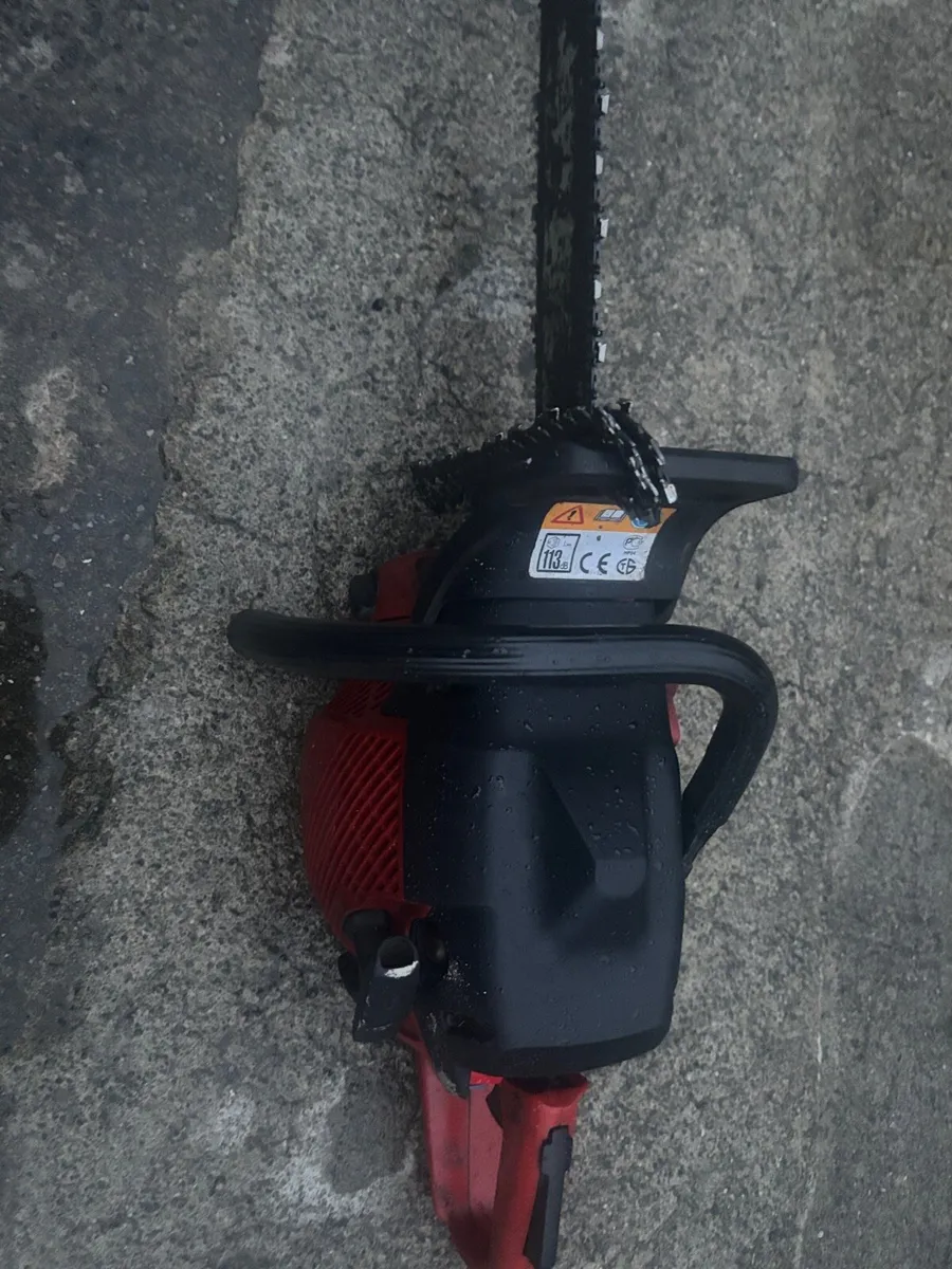 Jonsered cs 2150 chainsaw - Image 1