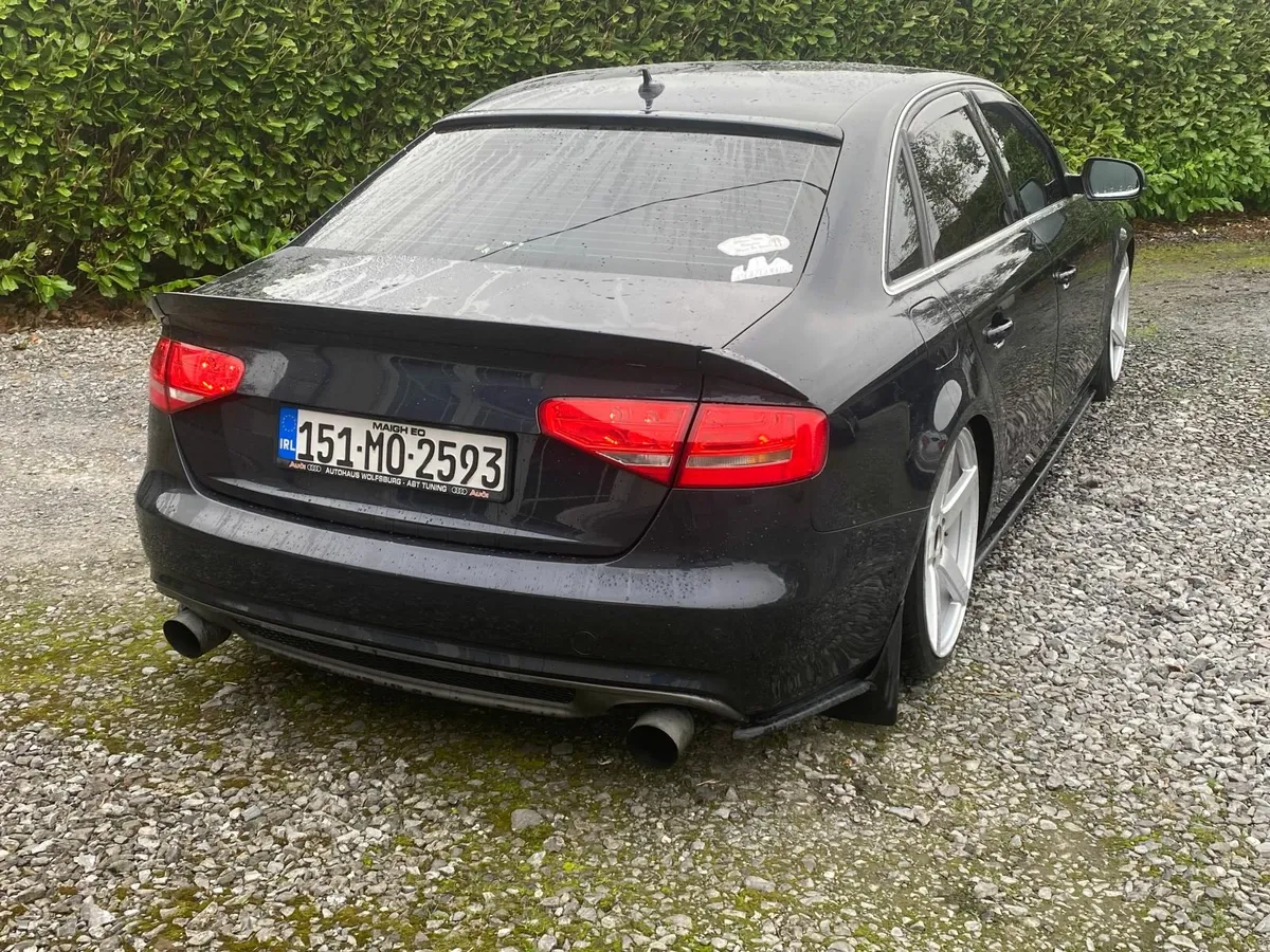 Audi A4 2015 - Image 4