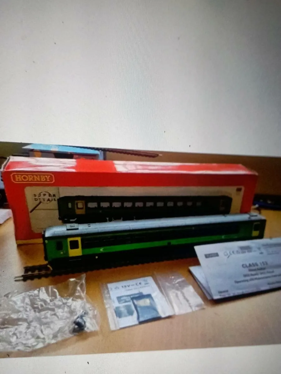 HORNBY  OO CENTRAL TRAINS  CLASS 153  DMU - Image 4