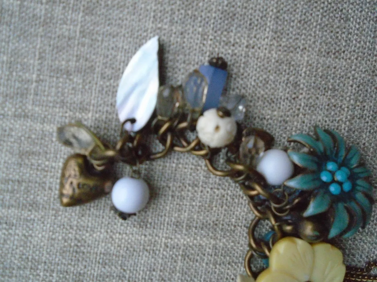 Charm bracelet,Jewellery, Bracelet - Image 2