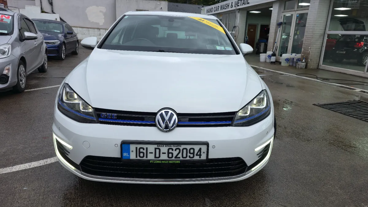 Volkswagen Golf 1.4 GTE 204P BHP AUTO - Image 2