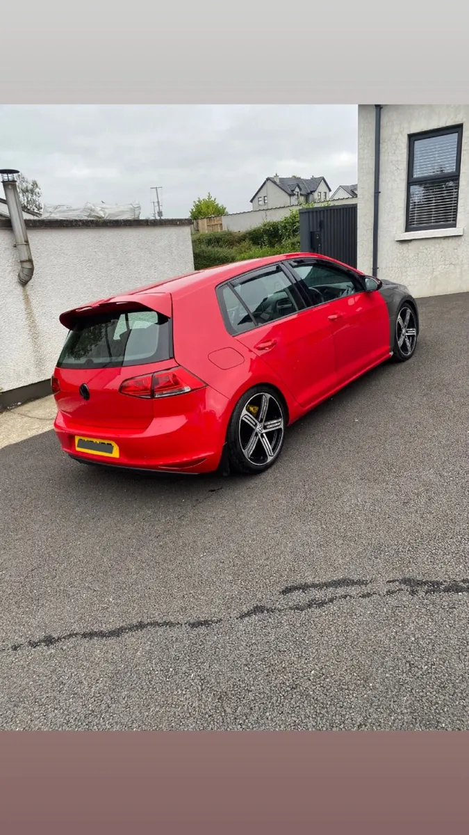 2015 Volkswagen Golf Match - Image 3