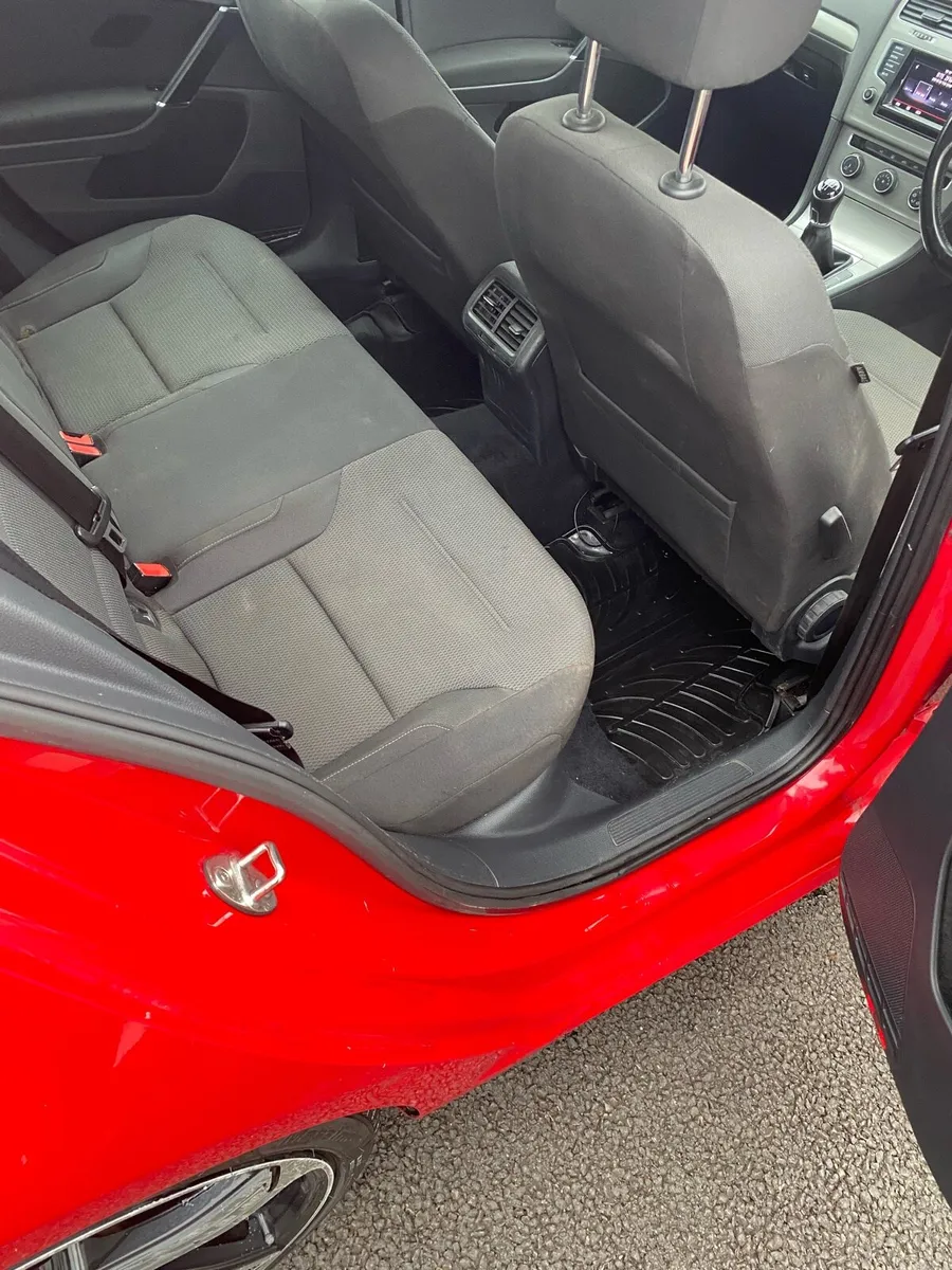 2015 Volkswagen Golf Match - Image 3