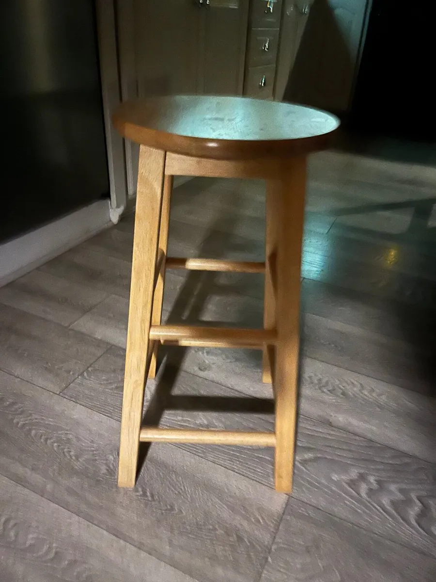 Table and 4 chairs , 4 stools and coffee table. - Image 4