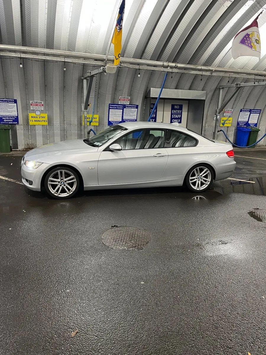 Bmw e92 320i Automatic - Image 2
