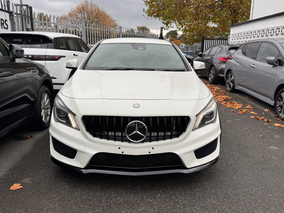 15 MERCEDES CLA AMG AUTOMATIC - Image 3