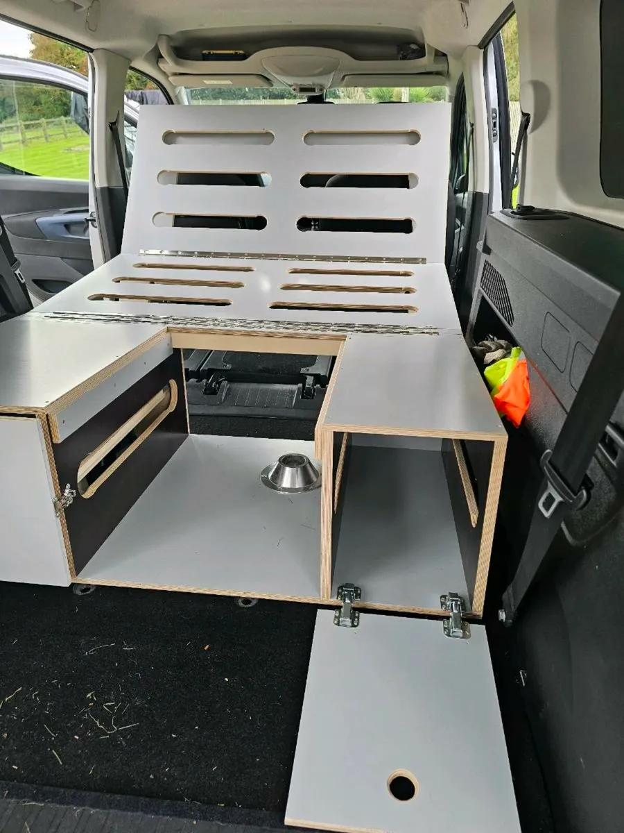 Micro Camper boot jump - Image 2