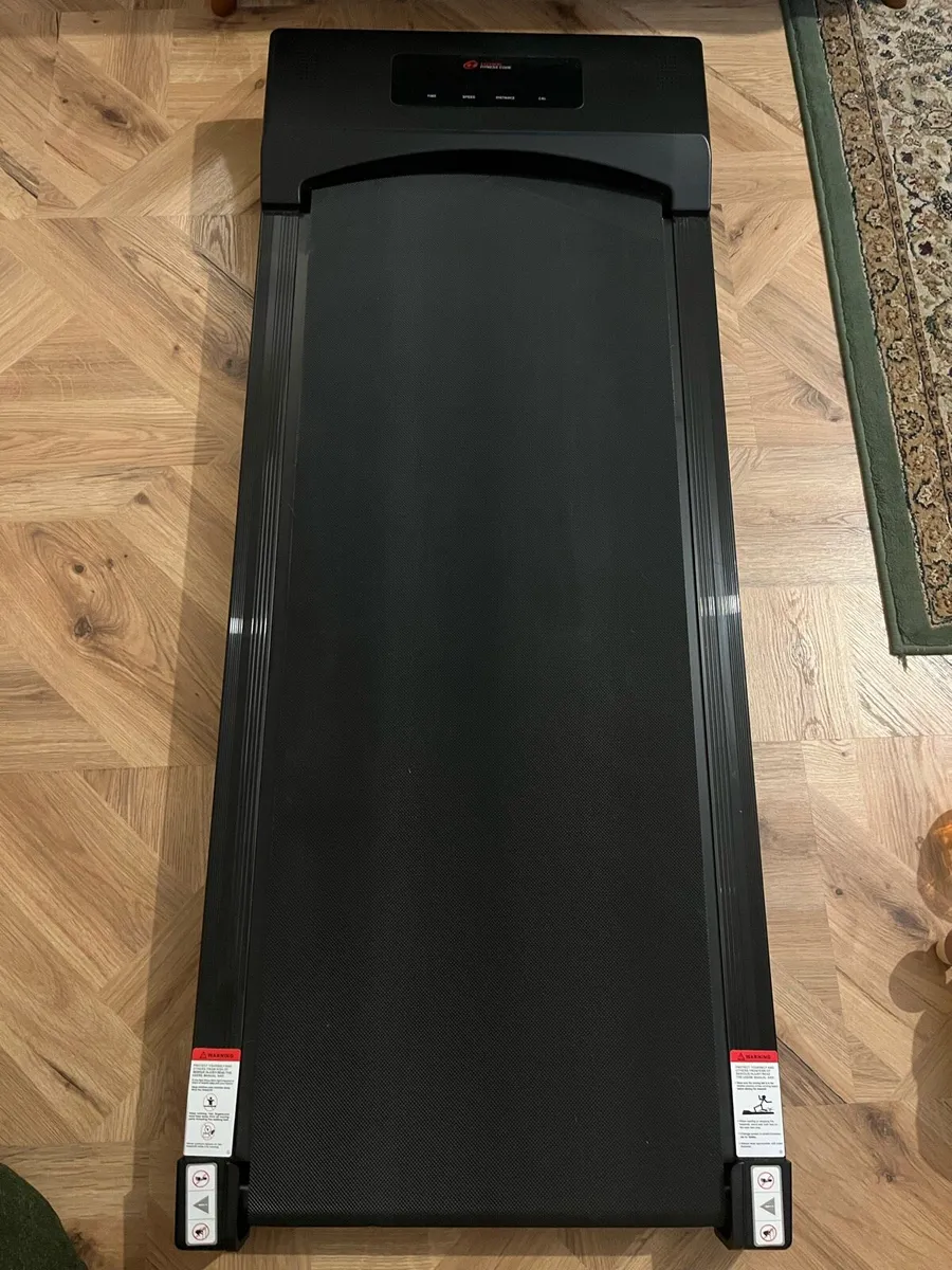 Treadmill C1 – Black - Image 1