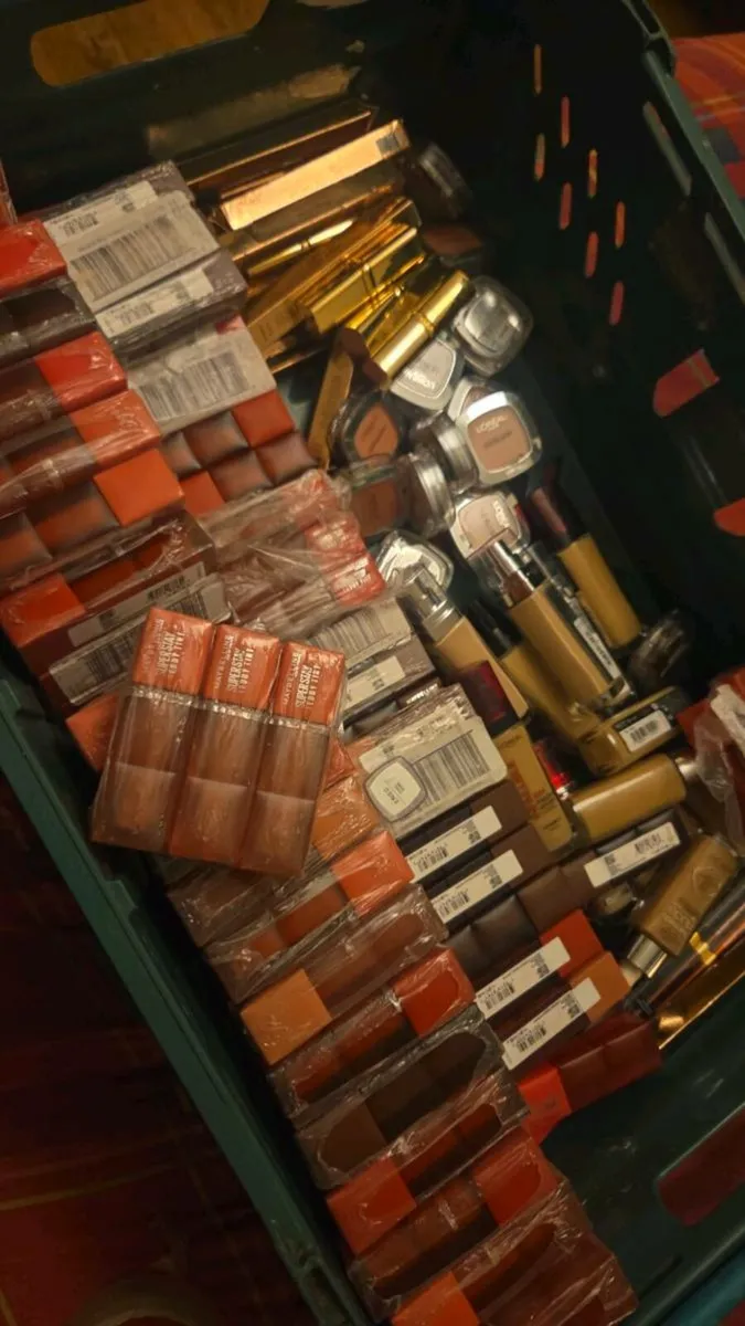 Makeup joblot