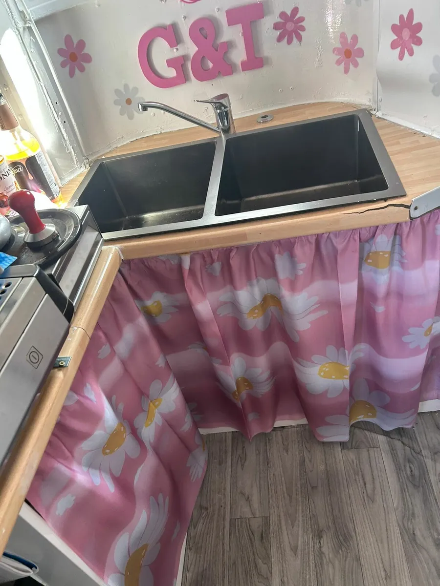 Food/ coffee trailer - Image 2