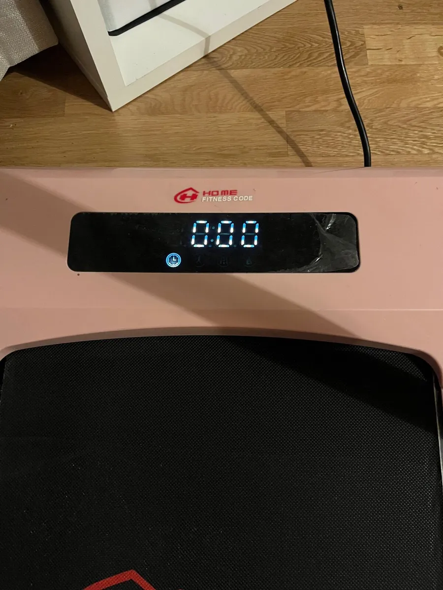 Treadmill - Image 3