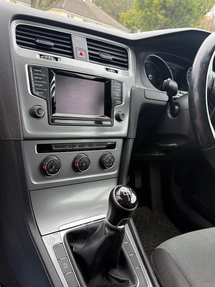 Volkswagen Golf Commercial - Image 4