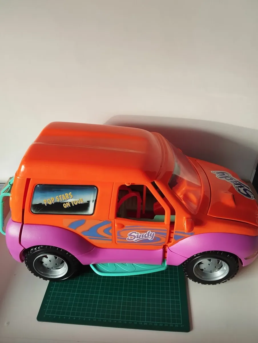 Rare Very big 2 cars Sindy Popstars on Tour 4x4 - Image 1