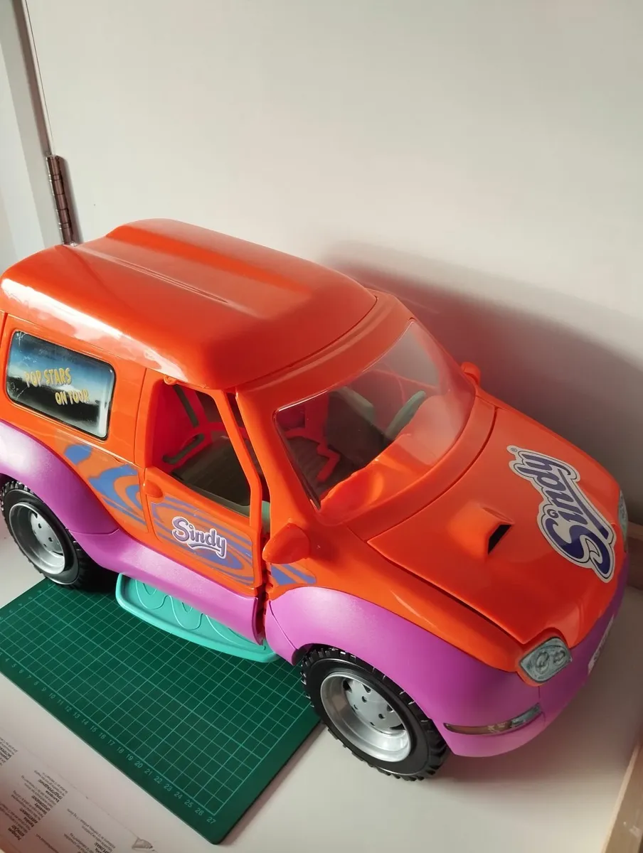 Rare Very big 2 cars Sindy Popstars on Tour 4x4 - Image 3