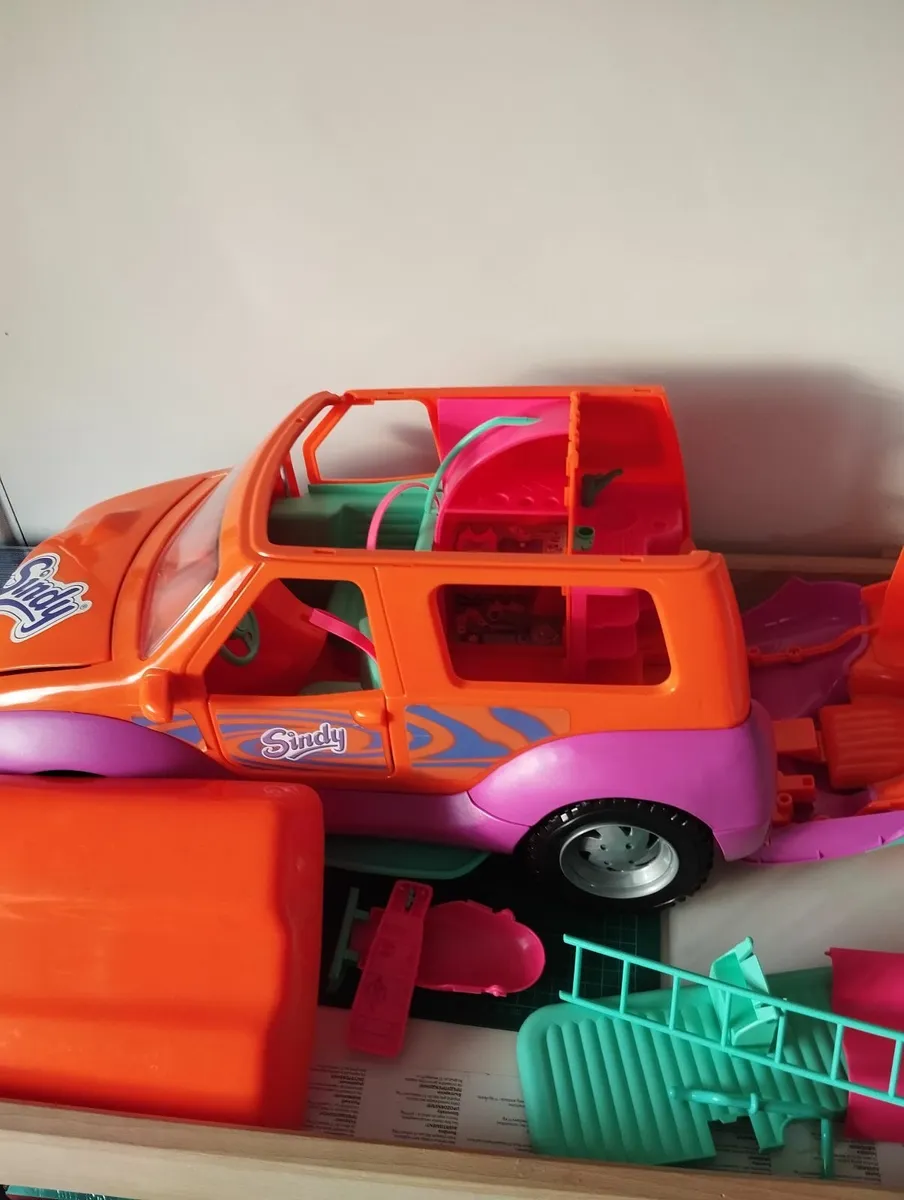 Rare Very big 2 cars Sindy Popstars on Tour 4x4 - Image 4