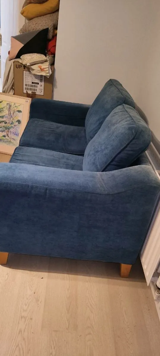 Sofa , blue velvet, 2 seater - Image 3