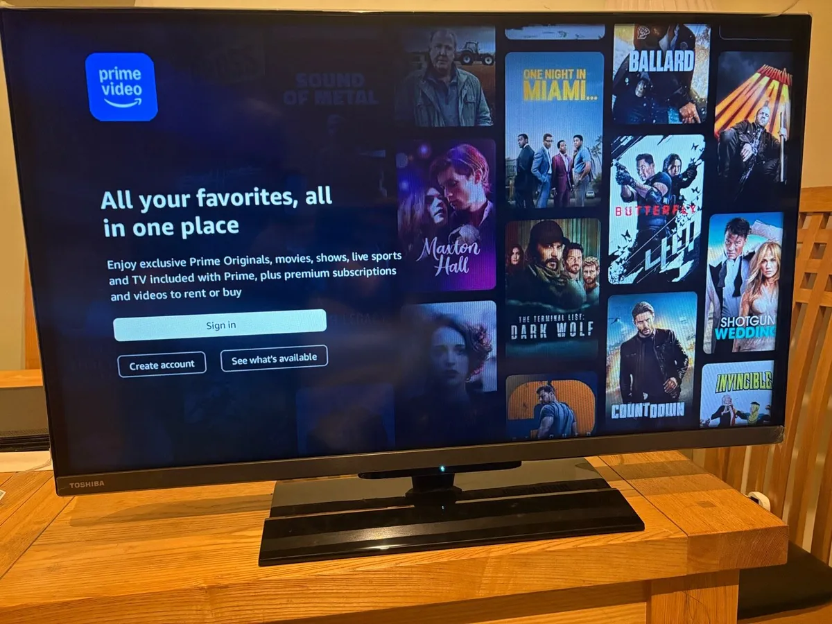 Toshiba 32 Inch Smart TV - Image 4