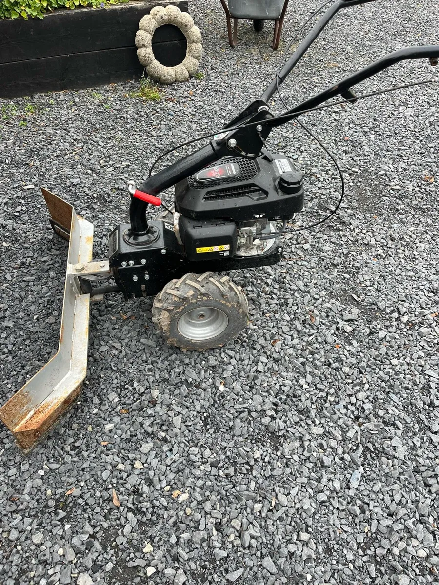 Honda yard scraper - Image 1