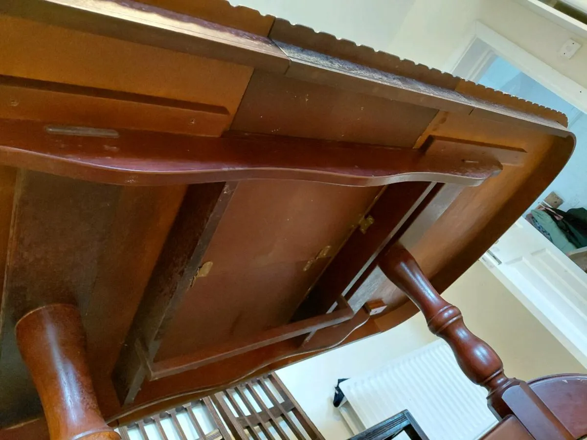Dining Table - Image 4