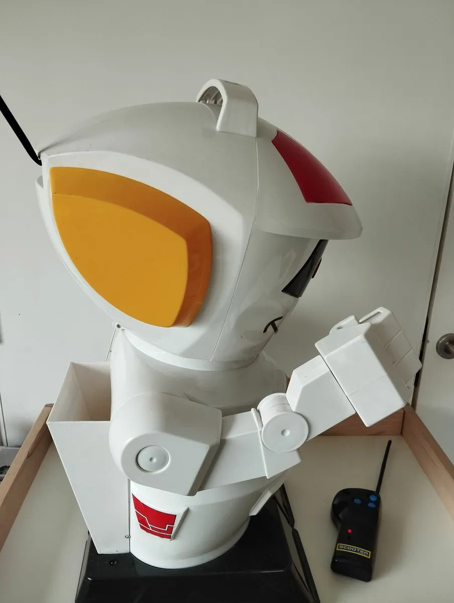 90s Vintage 24" Emiglio Radio Control Big Toy Robo - Image 1