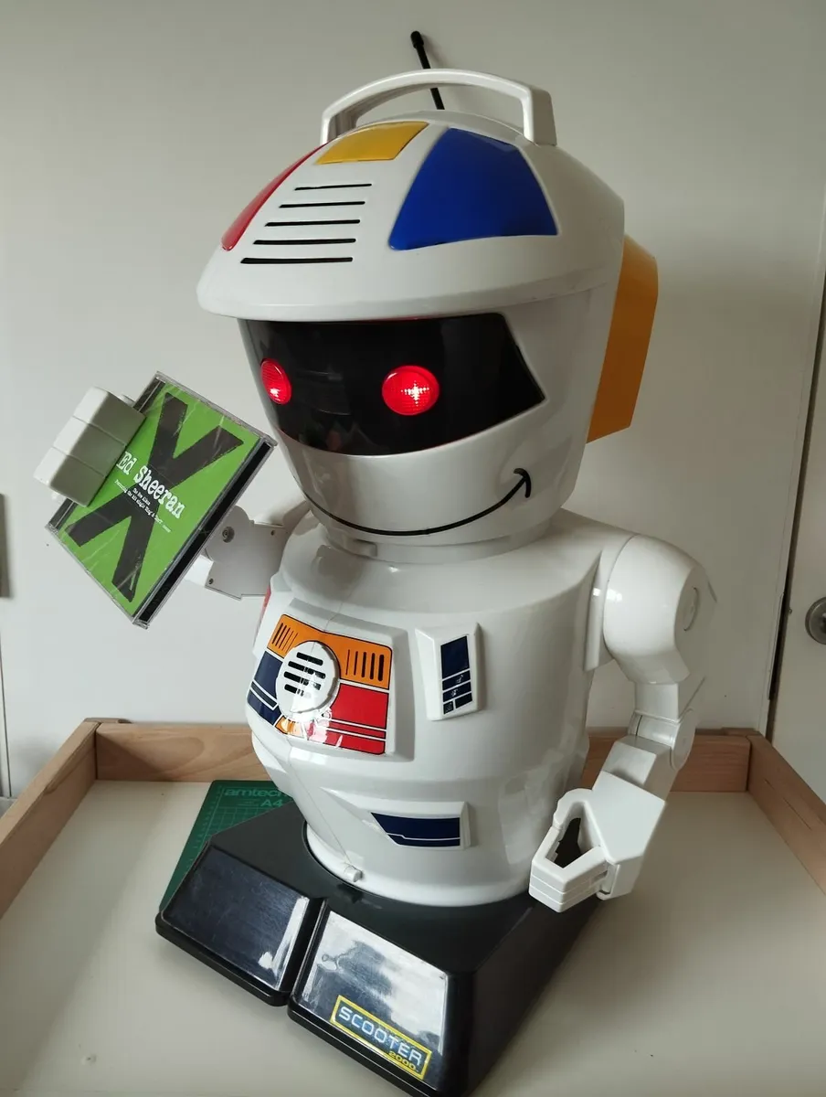 90s Vintage 24" Emiglio Radio Control Big Toy Robo - Image 3