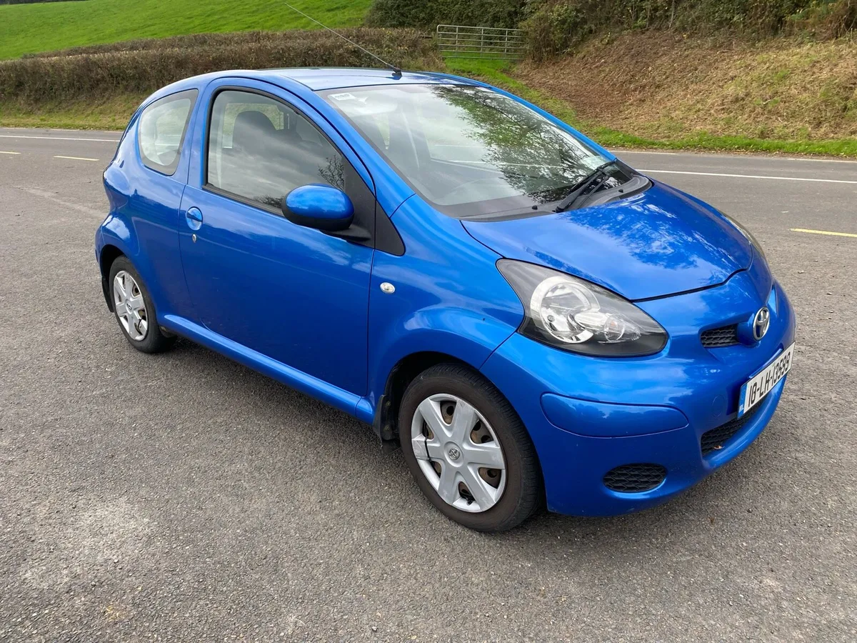10 TOYOTA AYGO 1.0 BLUE NEW NCT 09-26 V CLEAN - Image 1