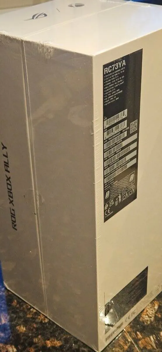 BRAND NEW UNOPENED Asus Rog Ally Ryzen Z1 7"/16gb/512gb & Case Bundle...brand New Un-opened - Image 3