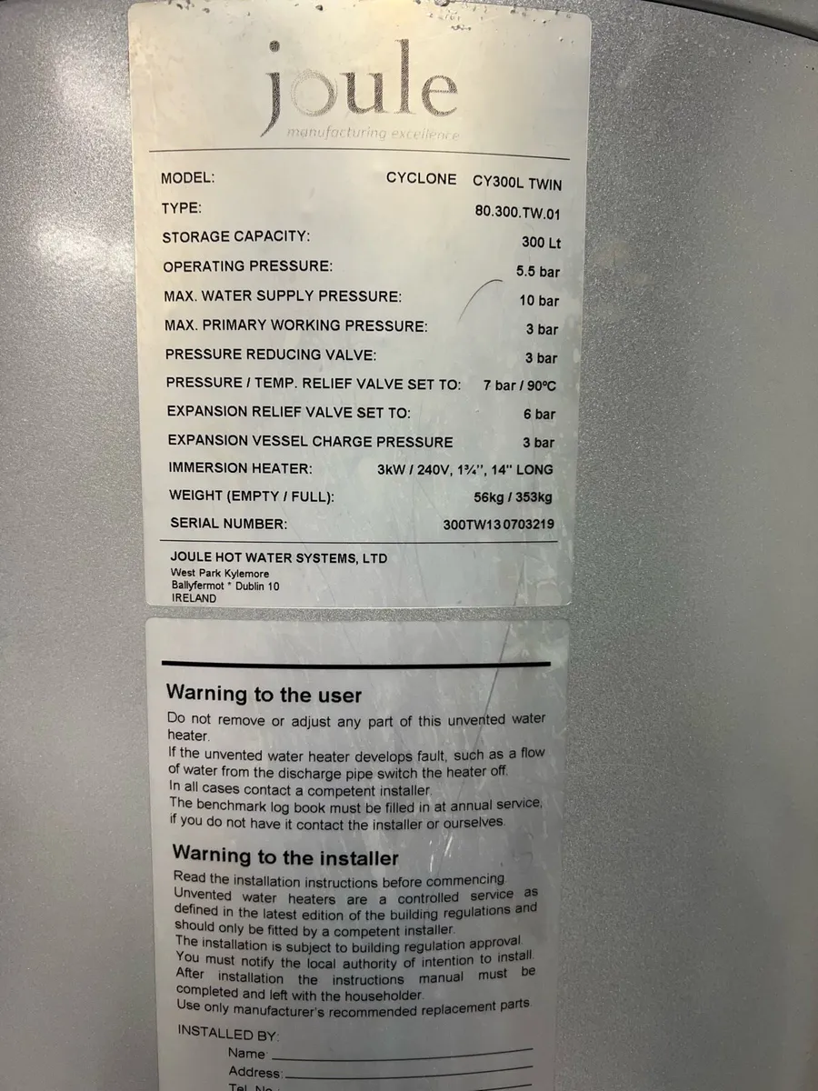 Hot Water Cylinder - Image 2