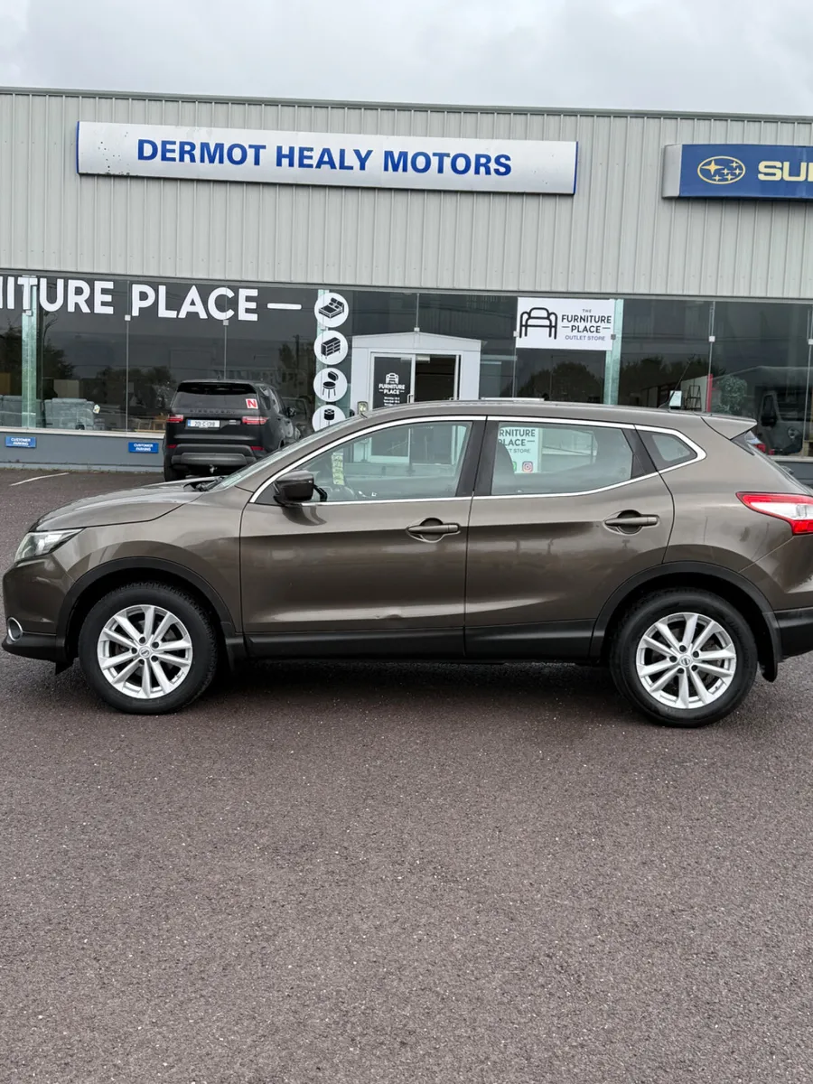 Nissan Qashqai 2015 - Image 1