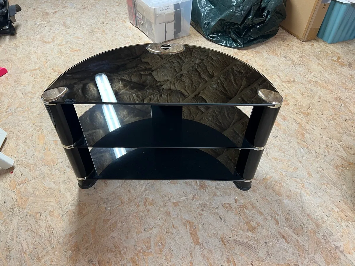 TV Stand - Image 2