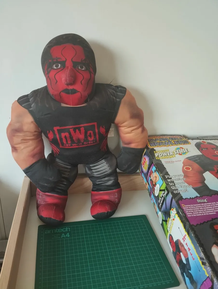 Rare WCW Bashin Brawlers Sting NWO Plush - Image 4