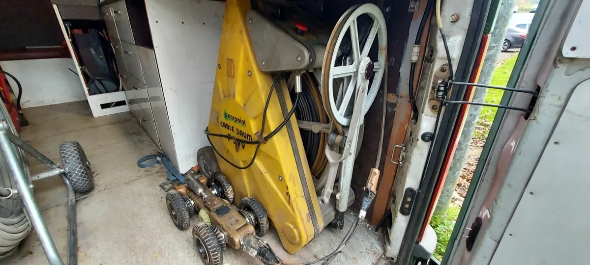 Sewer rehabilitation vehicle - Image 3