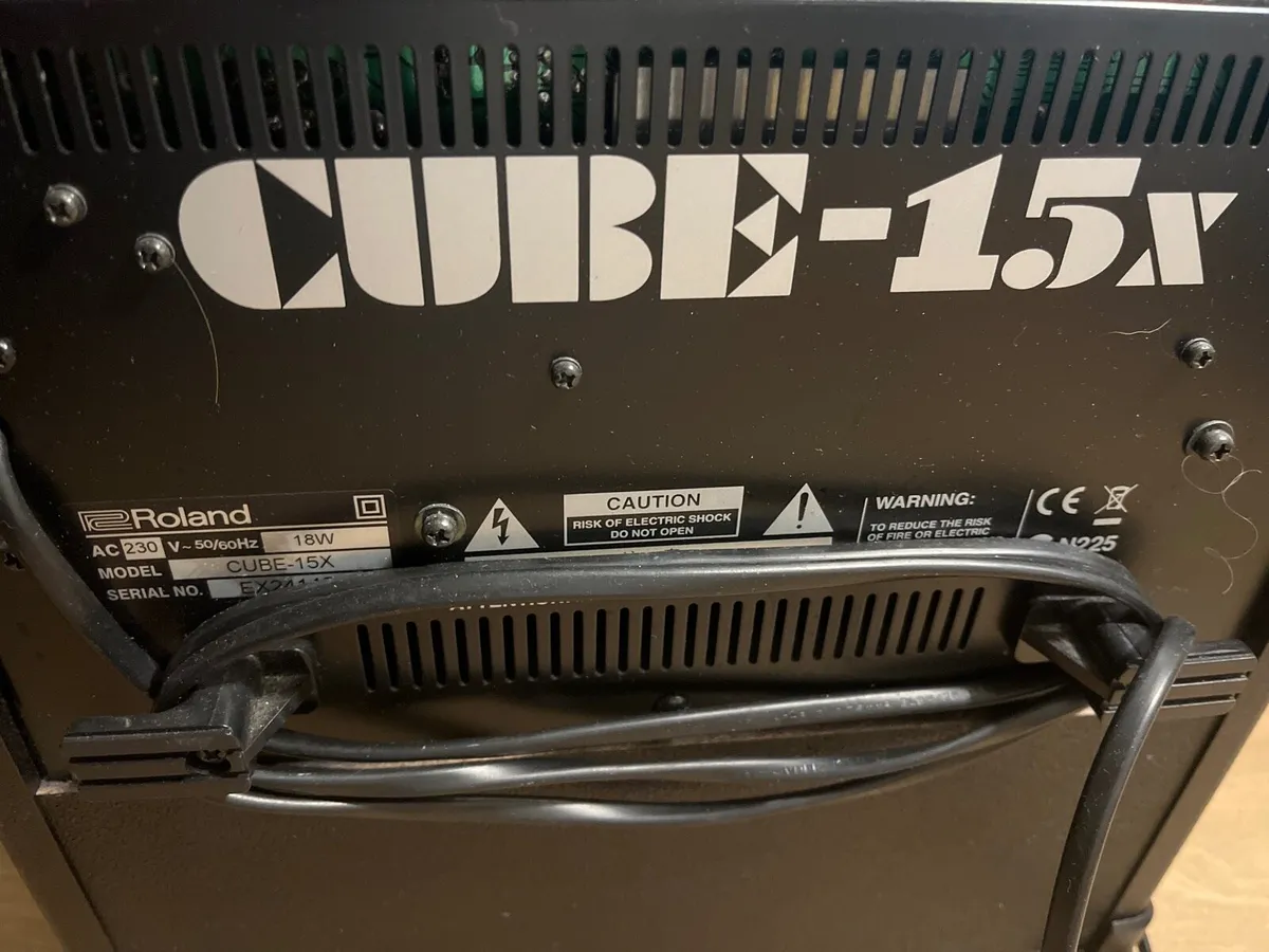 Roland Cube 15x - Image 3