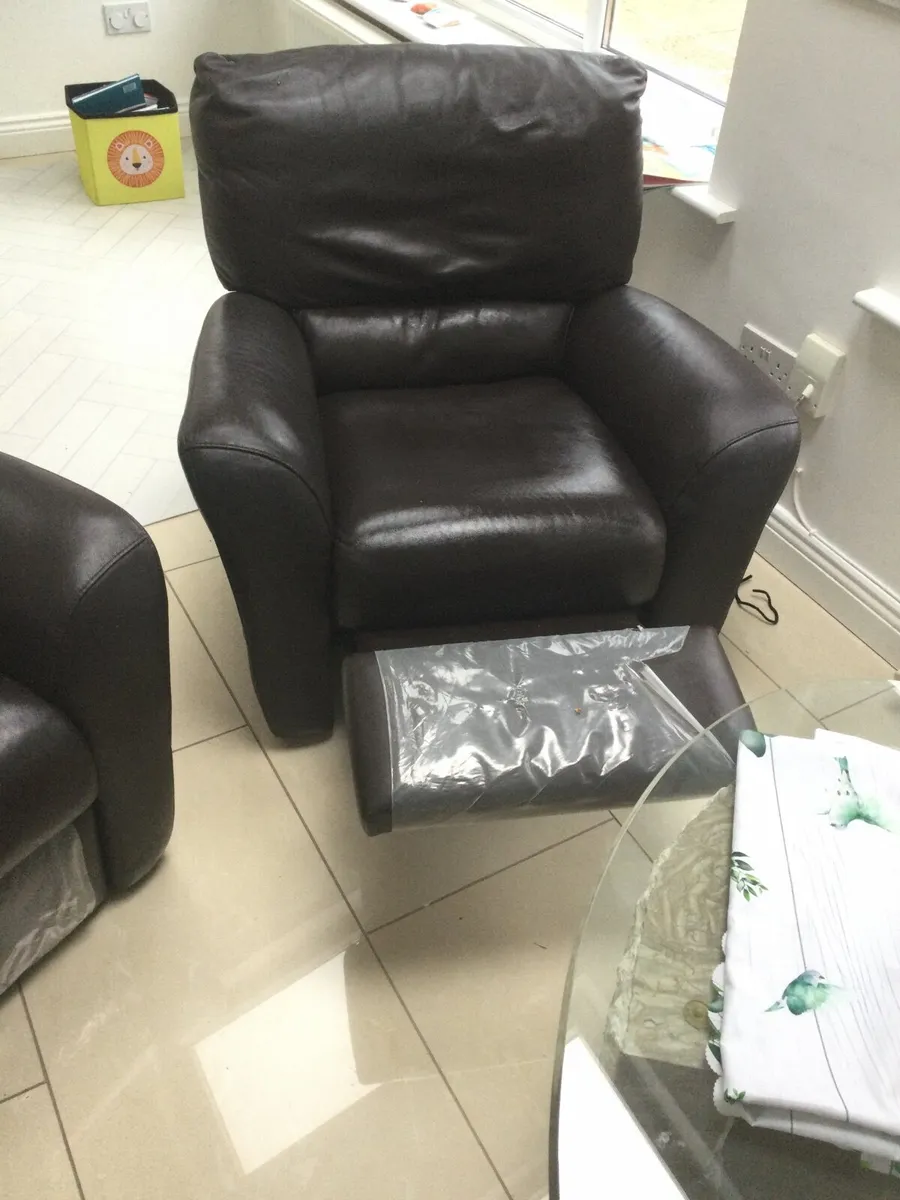 2 reclining armchairs - Image 3