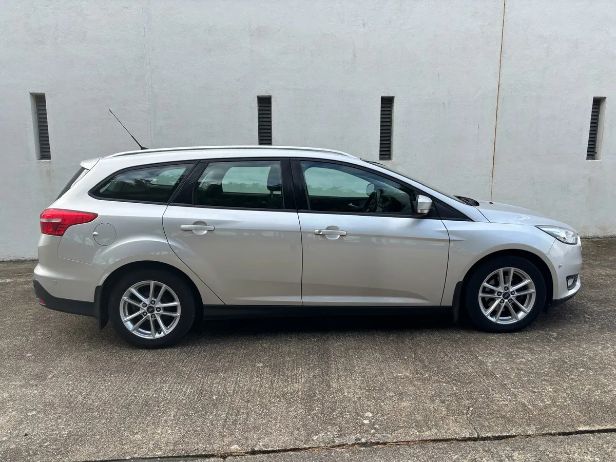 Ford Focus 1.5TD Style 2016 - Image 3