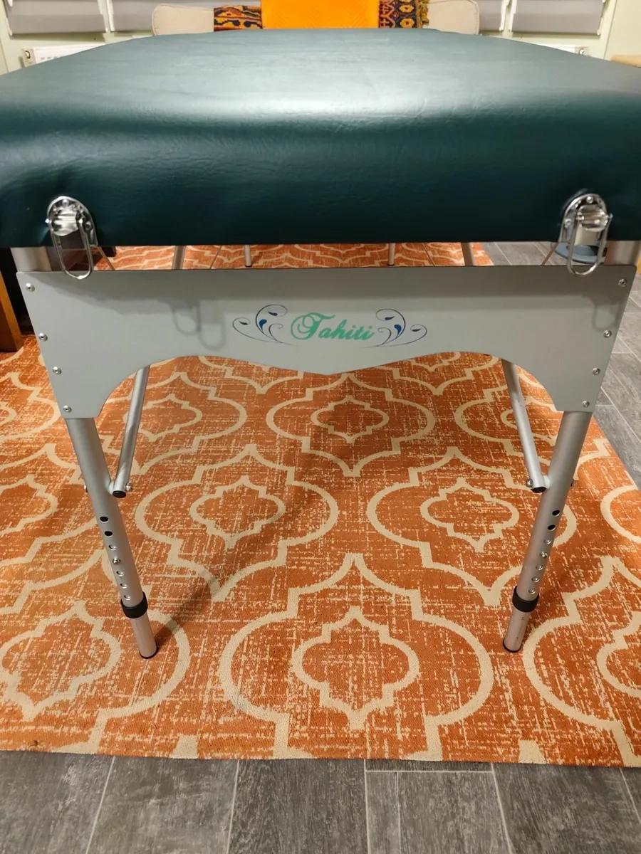 Therapy bed - Image 1