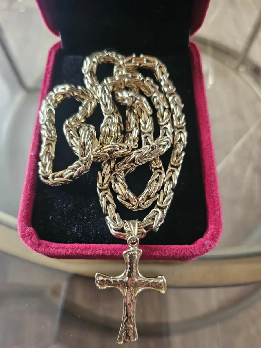 Gold chain - Image 2