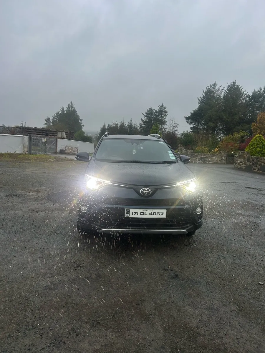 Toyota RAV4 TSS Icon - Image 1