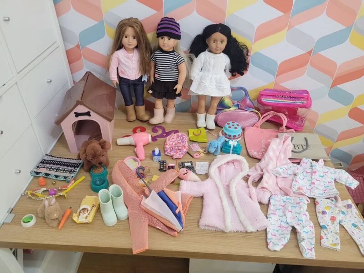 My generation dolls & clothes - Image 1