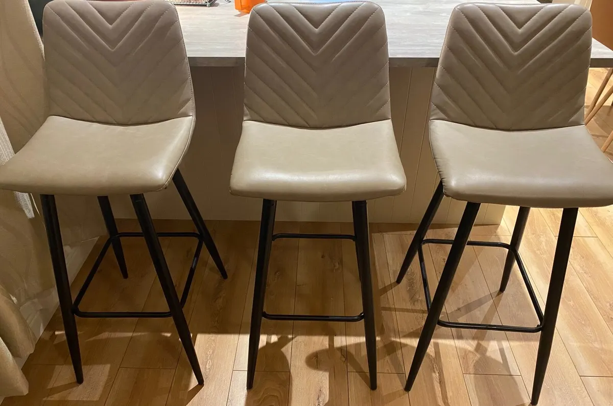 Kitchen stool - Image 1