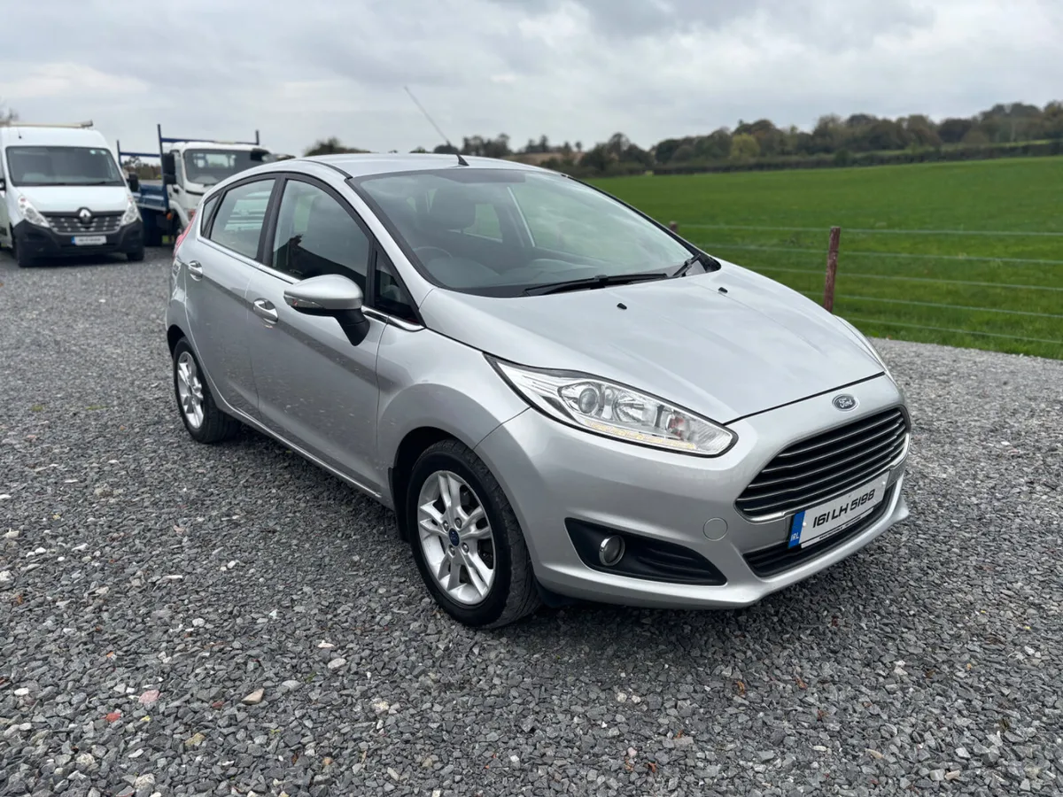 2016 (161) Ford Fiesta | 1.25 Zetec | FSH - Image 2