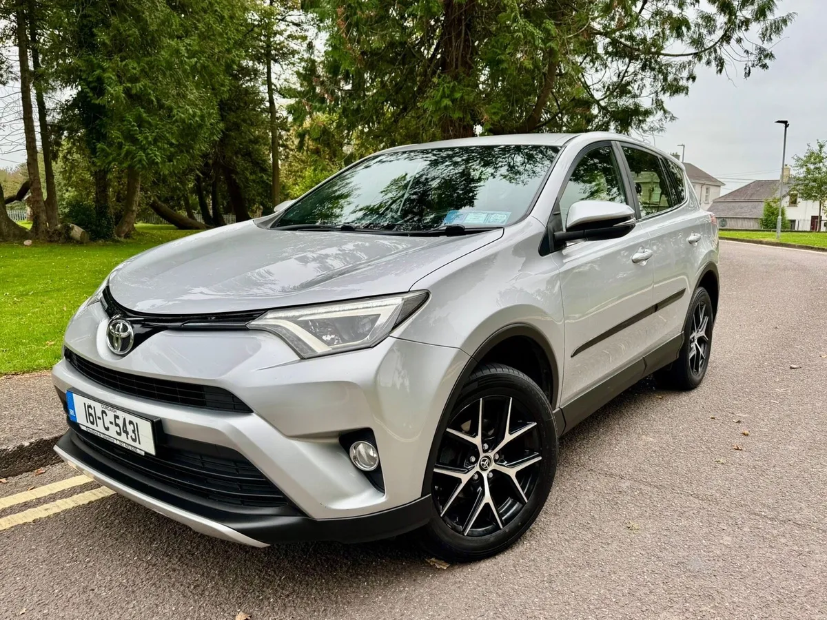 Toyota RAV4 Luna Sport 🔥NCT 10-27🔥 - Image 2